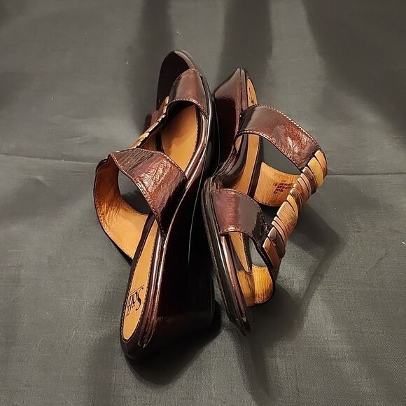 SOFFT ANITA WOMEN'S ROUND OPEN TOE SLIP-ON  WEDGE SANDAL - Picture 6 of 16